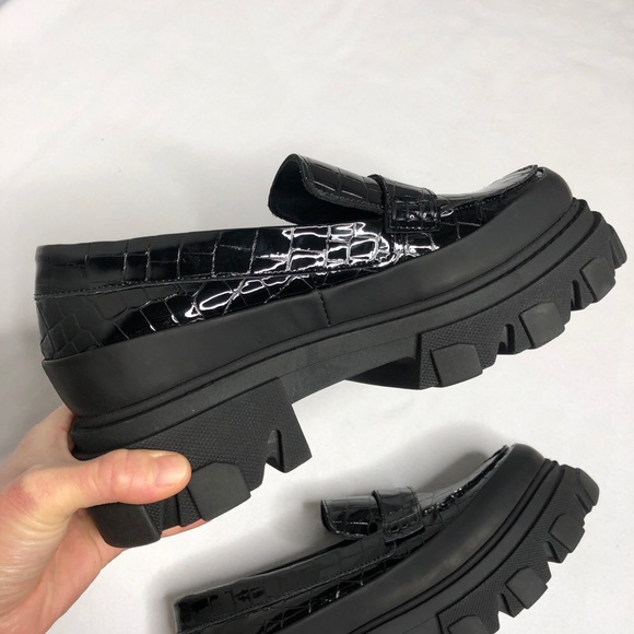 Ganni Belly Croc Loafers 
